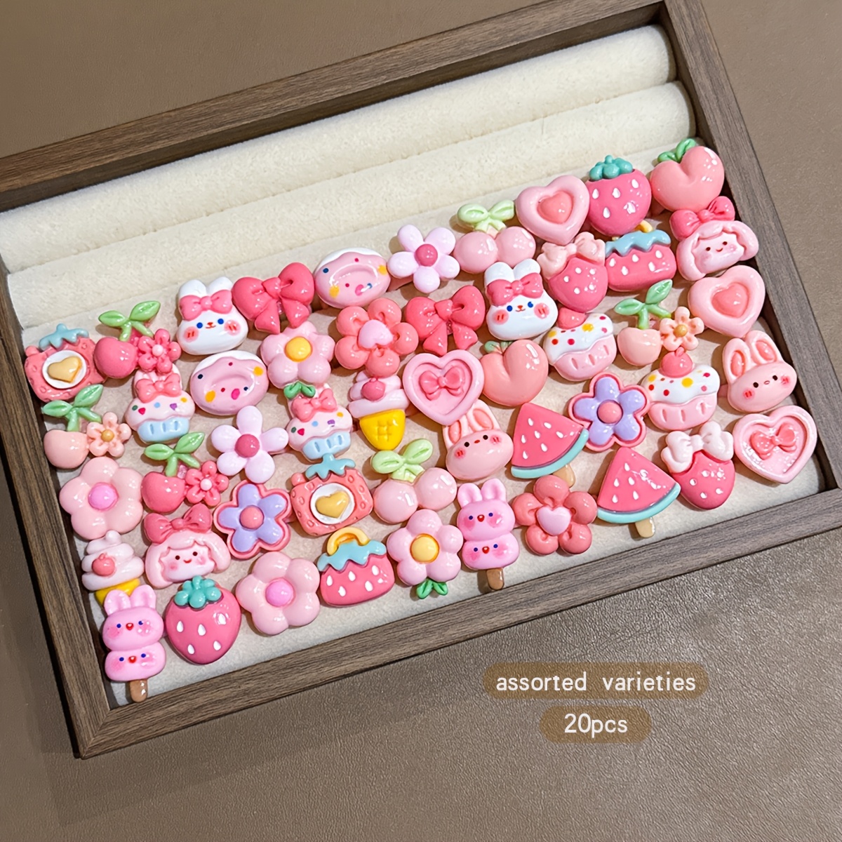 20 Random Cartoon-style Rings, Fun Accessories